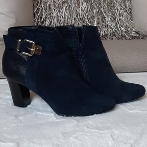 Alfini Step N Flex  Navy Booties 7.5
